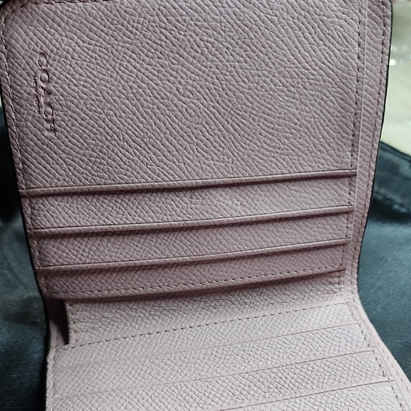 Coach Light Pink Leather Wallet - Picture 5 of 12